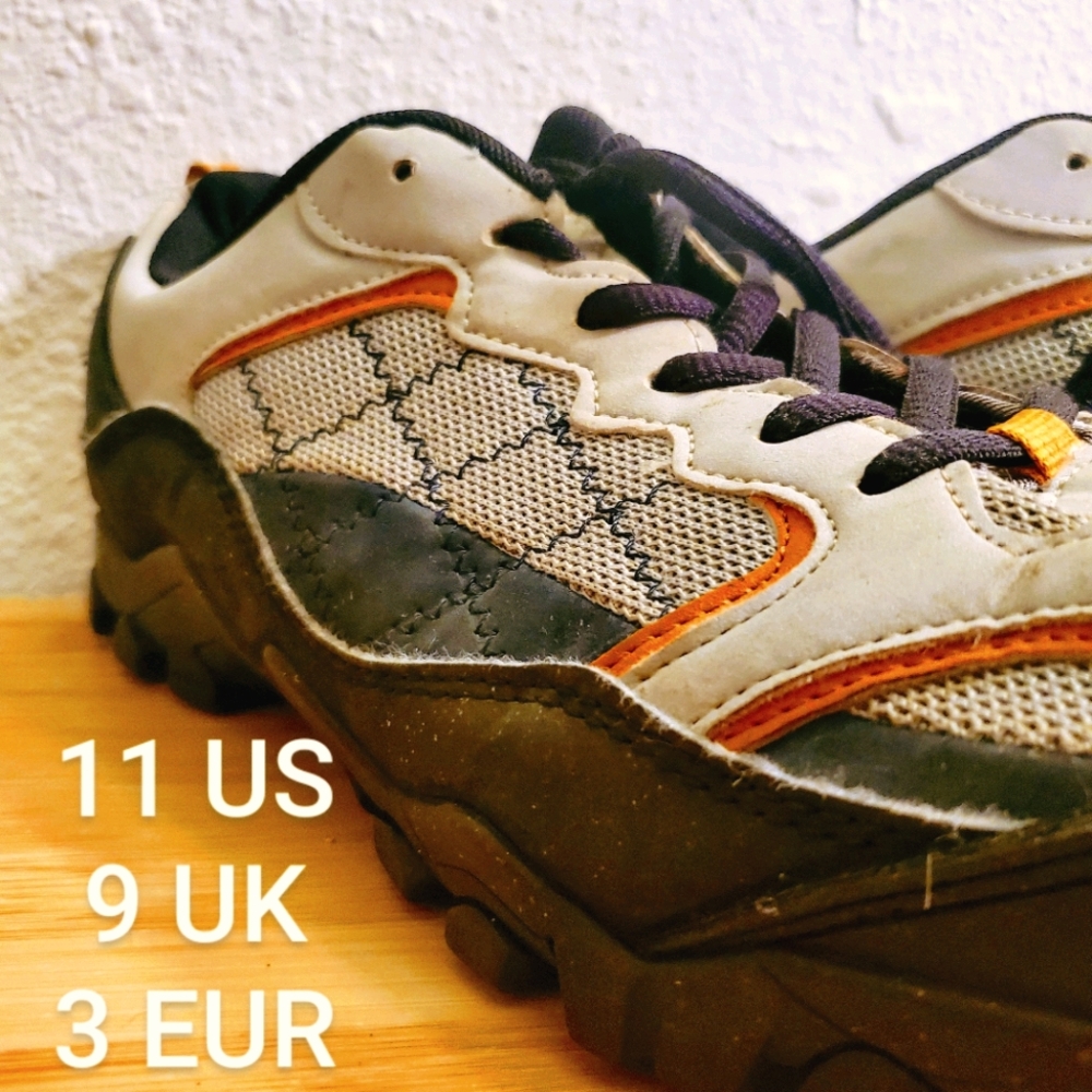 Swiss gear shoes